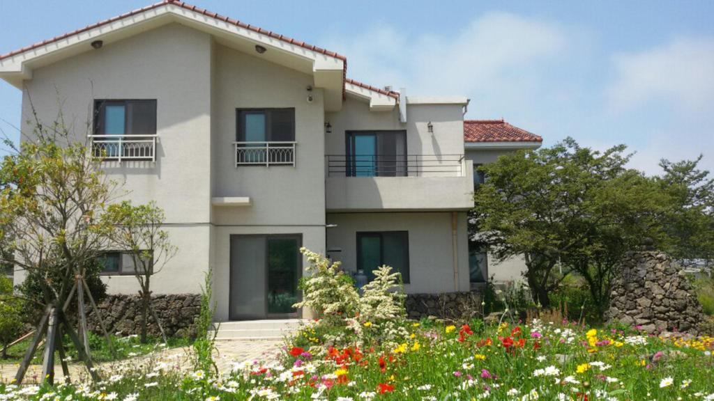 Baghdad House Villa Jeju Exterior foto